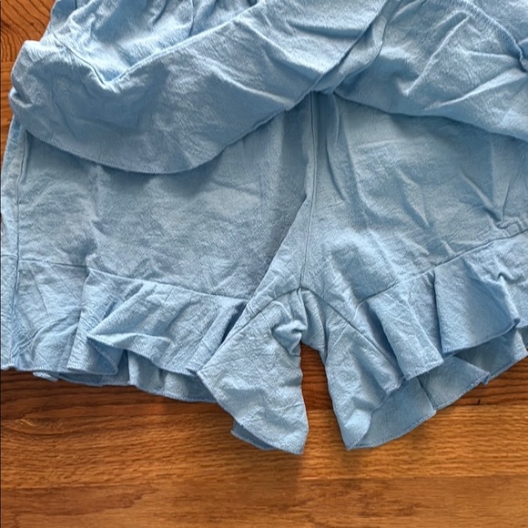 Light Blue Ruffled Skirt Skort Pull On Elastic Waist Women's M - Picture 2 of 5